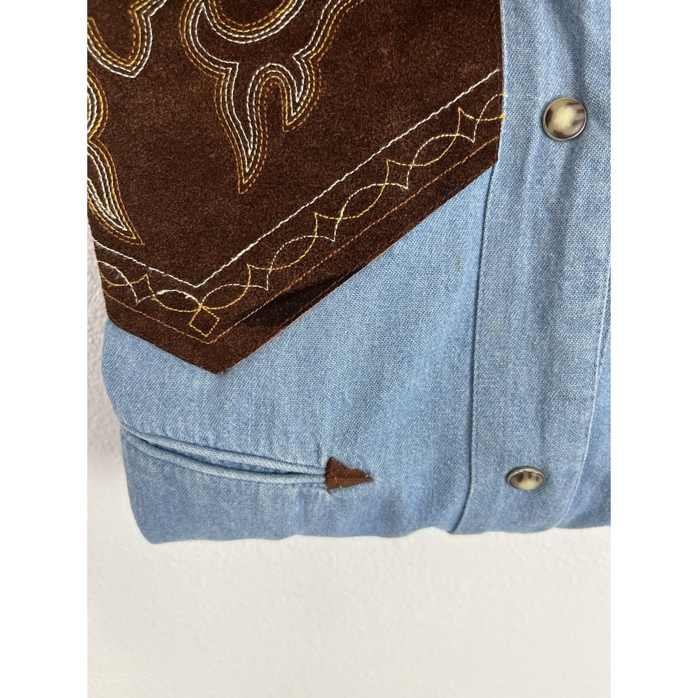 VTG Western Denim Shirt Women's 10 Suede Yoke Embroidered Snap Cowboy Ranchwear - Picture 10 of 14